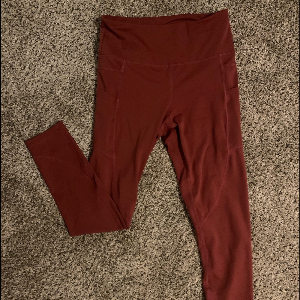 Zyia 7/8 light n tight leggings size 6/8